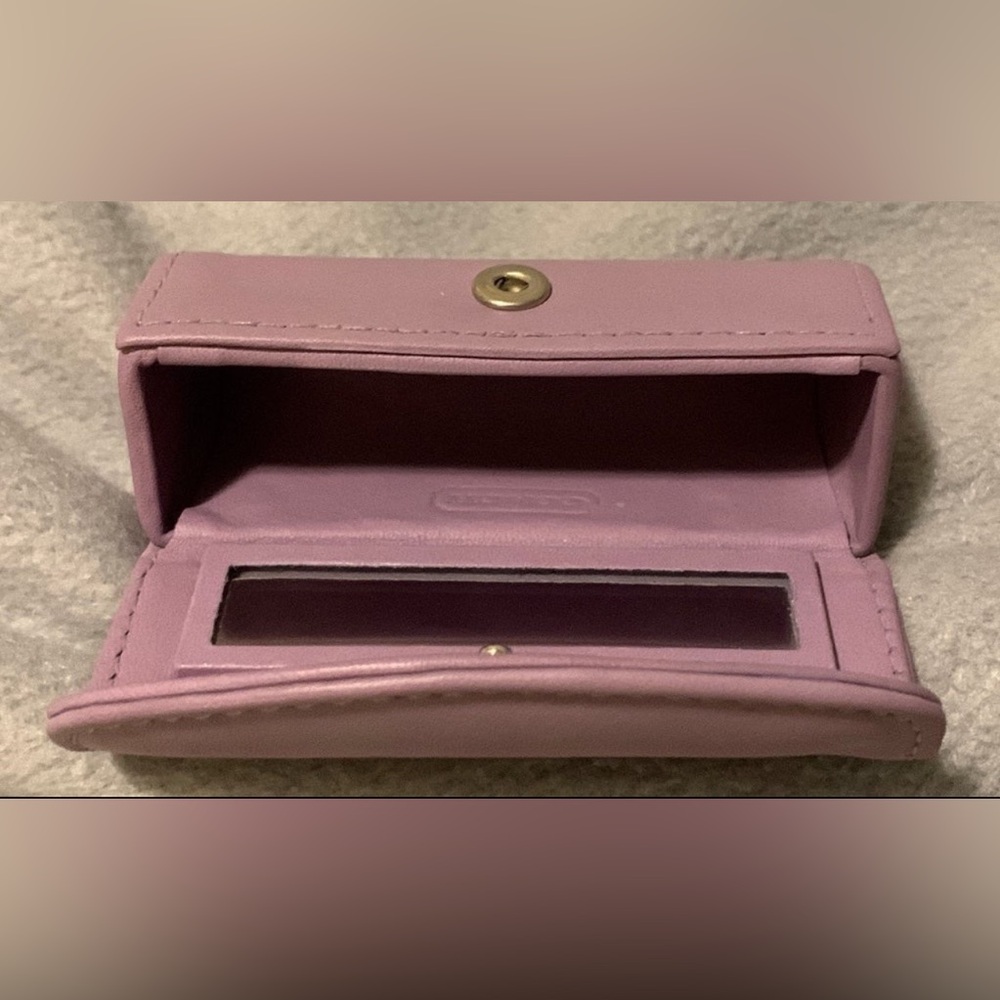 RARE Vintage NWOT COACH Lilac Purple Leather Lipstick Case with Cosmetic Mirror - Picture 6 of 14